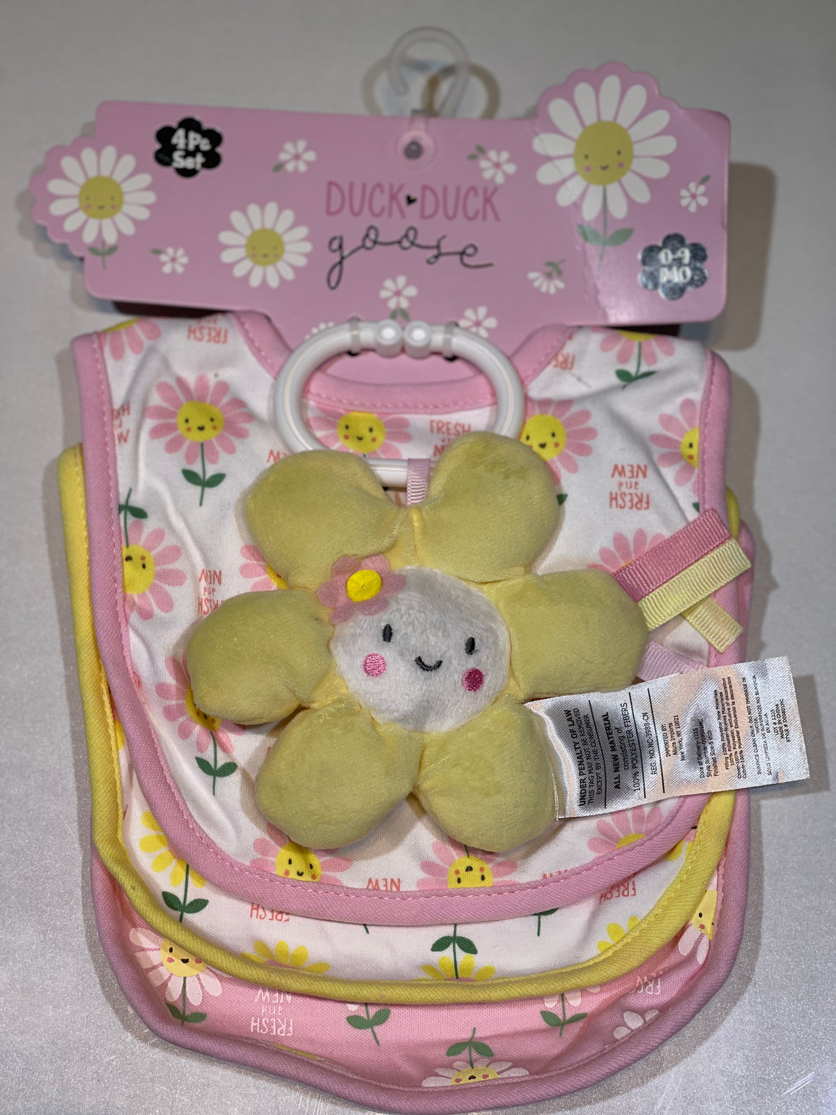 Gift Pack Bibs Set